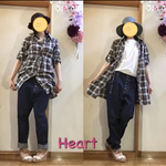[コピー] 3wayの着こなしが出来る かわいいリボンチェックシャツ💖リボンを絞ってみたり 前を開けて着てみたり 色んな着こなし楽しんで❣️❣️