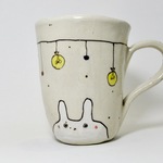 うさぎと裸電球のマグカップ
