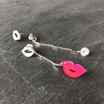 Lip【ステンレス製ピアス】ピンク