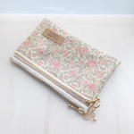 ★LIBERTY　リバティ　Felicite　フェリシテ　17P　中布・内ポケット付きWファスナーポーチ　