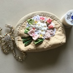 《sale》可愛い花束のミニポーチ