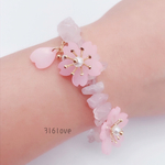 可愛い ピンク 桜 花びら ブレスレット 天然石 夏 花火 UV レジン 花嫁さん アクセサリー 浴衣 着物 
