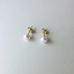 フラット淡水パールピアス*5mm
