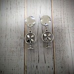 シールピアス　貼るピアス　（扇風機）