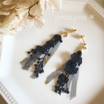 黒×ラメチュールのフリンジピアス✳︎イヤリング