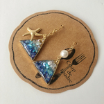 キラキラ輝く海のピアス