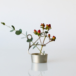 LASSO（MARU）：花器　花瓶　錫　曲がる　延命効果