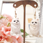 ペルシャ猫ピアス☆イヤリング変更可能★クリームホワイト