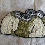 刺繍ブローチ ペンギン雛