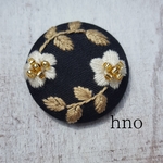 刺繍★クルミボタン★ヘアゴム
