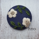 刺繍★クルミボタン★ヘアゴム