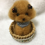 羊毛フェルト そんな目で見つめられると…ぷ〜ちゃん
