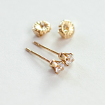 CZダイヤ・ピアス<14kgf>