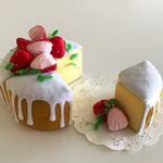 フェルトのおままごと 苺のシフォンケーキ