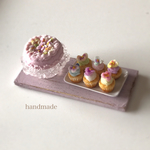 ミニチュア フラワーケーキ カップケーキ 紫