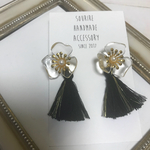 クリアフラワー✖️ブラックタッセル