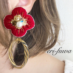 刺繍お花ピアス《Red》