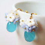 Hydrangea macrophylla Earrings【アジサイのイヤリング／クォーツァイト＆チェコフラワー】