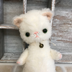 ブサカワ白猫さんテディベア