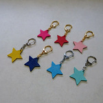 カラフル☆お星さまキーホルダー　イニシャル無料刻印 