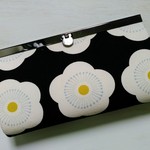 ★送料無料★　長財布　【しろいうめ】