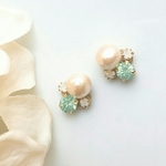 《春夏》コットンパールとビジューのミニピアス【イヤリング可】