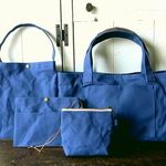 I様オーダー品/パラフィン帆布の横長トートバッグ・ぺたんこバッグ・バッグインバッグ・ポーチ