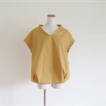 yellow* フロントタックブラウス