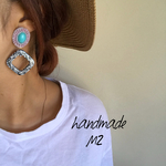 再販3♡ターコイズ刺繍♡おおきなフープのピアス・イヤリング