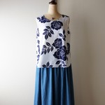  浴衣リメイク ノースリーブのトップス　レトロな薔薇