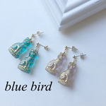 チェコガラスの猫ちゃんのピアス