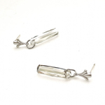 Stick crystal ピアス