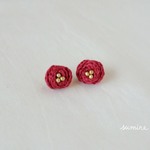 リネンのお花ピアス ［赤］