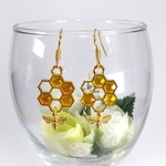 (金具選択可)蜂蜜と蜜蜂のフックピアス/樹脂フックピアス/金属イヤリング