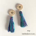 タッセル（青）ビーズ刺繍ピアス・イヤリング