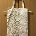 リバティ 巾着バッグ  旅行ポーチ、スリッパ入れ