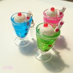 カラフルクリームソーダのスマホアクセサリー【金具変更可能】