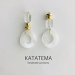 *送料無料*アクリルフープのアシンメトリーピアスorイヤリング クリアホワイト