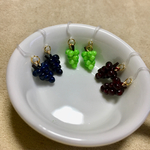ぶどう  の  イヤリングorピアス