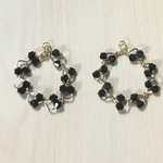 GOLD BLACK BEADS CIRCLE RING CHARM