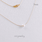 一粒クリスタルパール/5mm/SWAROVSKI/シンプル華奢ネックレス/ゴールドカラー