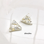 涼しげトライアングル夏ピアス／イヤリング☆クリア☆PVC