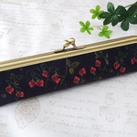リバティ メガネ、ペンケース がま口。