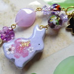 ◇912再販 ライラックラベンダー 🌸うさぎと桜と、とんぼ玉のストラップ🐇 ※バッグチャームに変更可能・１点物