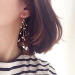 〔片耳販売〕かすみ草ロングピアス/イヤリング