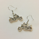 バイクのシルバーピアス