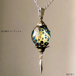 売り切れ次第作製未定 時を操るペンデュラム 球体レジンと歯車、鉱石レジン スチームパンクネックレス