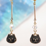 黒ねこさんとスワロフスキーピアスorイヤリング（ノンホールピアス）