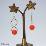 揺れる太陽ピアス