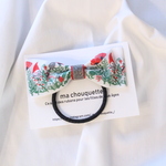 真っ赤なお花と小人さんのリボン